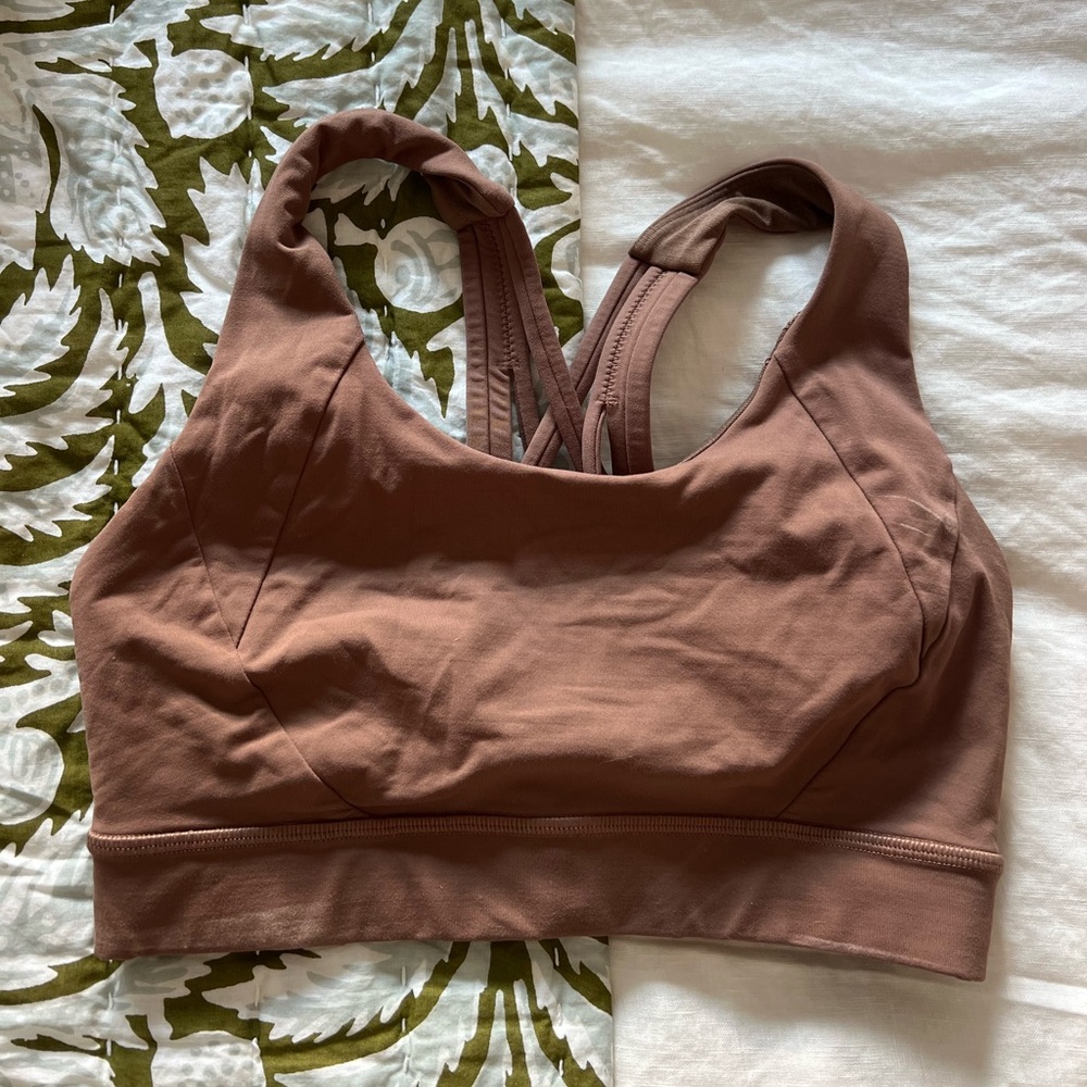 Lululemon sports bra